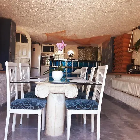 Luxury In With Pool Βίλα