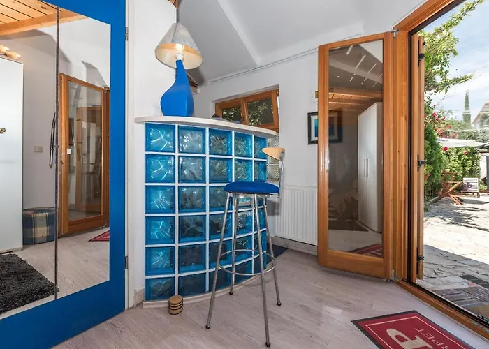 Luxury In With Pool Rogoznica (Sibenik-Knin)